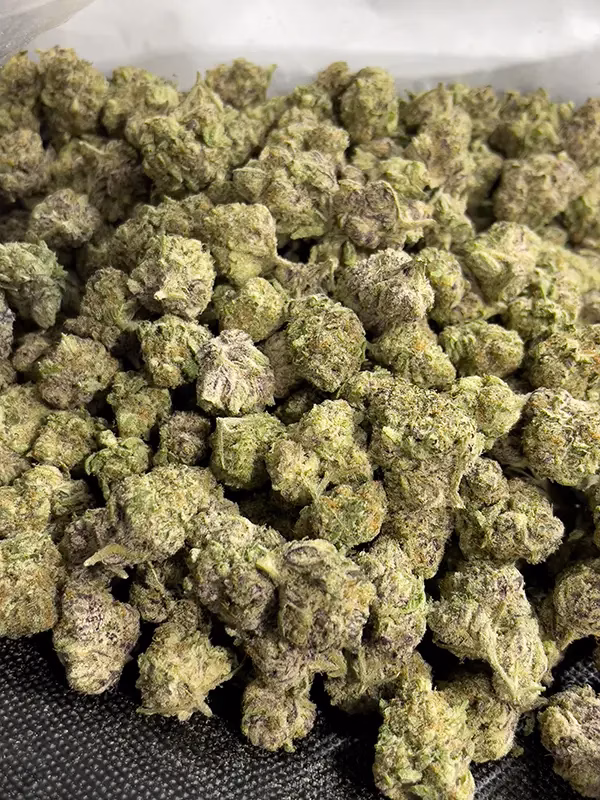 Cherry Cake - Hybrid Strain - 36.11% THCa