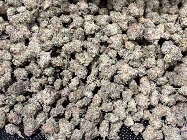 Frosted Popz Sativa Strain - THCa Smalls - 28.11% - Exotic