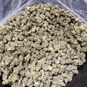 Grapes N Cream - Indica - THCa Smalls - 32.82% - Exotic @ HighHippy.com