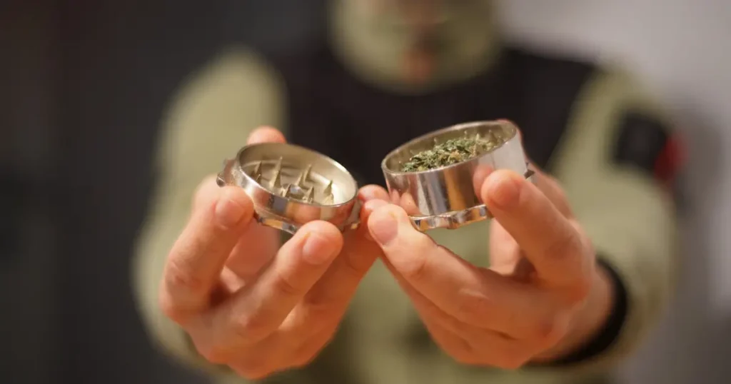 THCa for Beginners @ HighHippy.com Blog - Get it Right Newbie - Get the Best Weed Online!