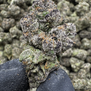 Garlicane THCa Flower – 41.55% – Indica – Private Reserve - Image 2