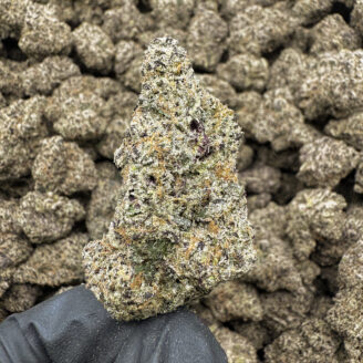 Strawberry Banana THCa Flower Indica